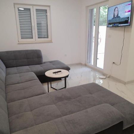 Lavanda Apartments สเวติ เปตาร์ ภายนอก รูปภาพ