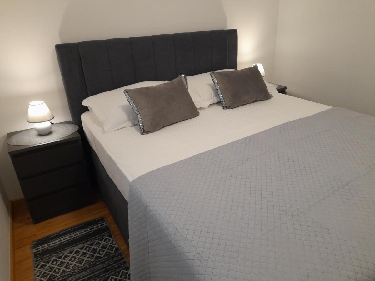 Lavanda Apartments สเวติ เปตาร์ ภายนอก รูปภาพ