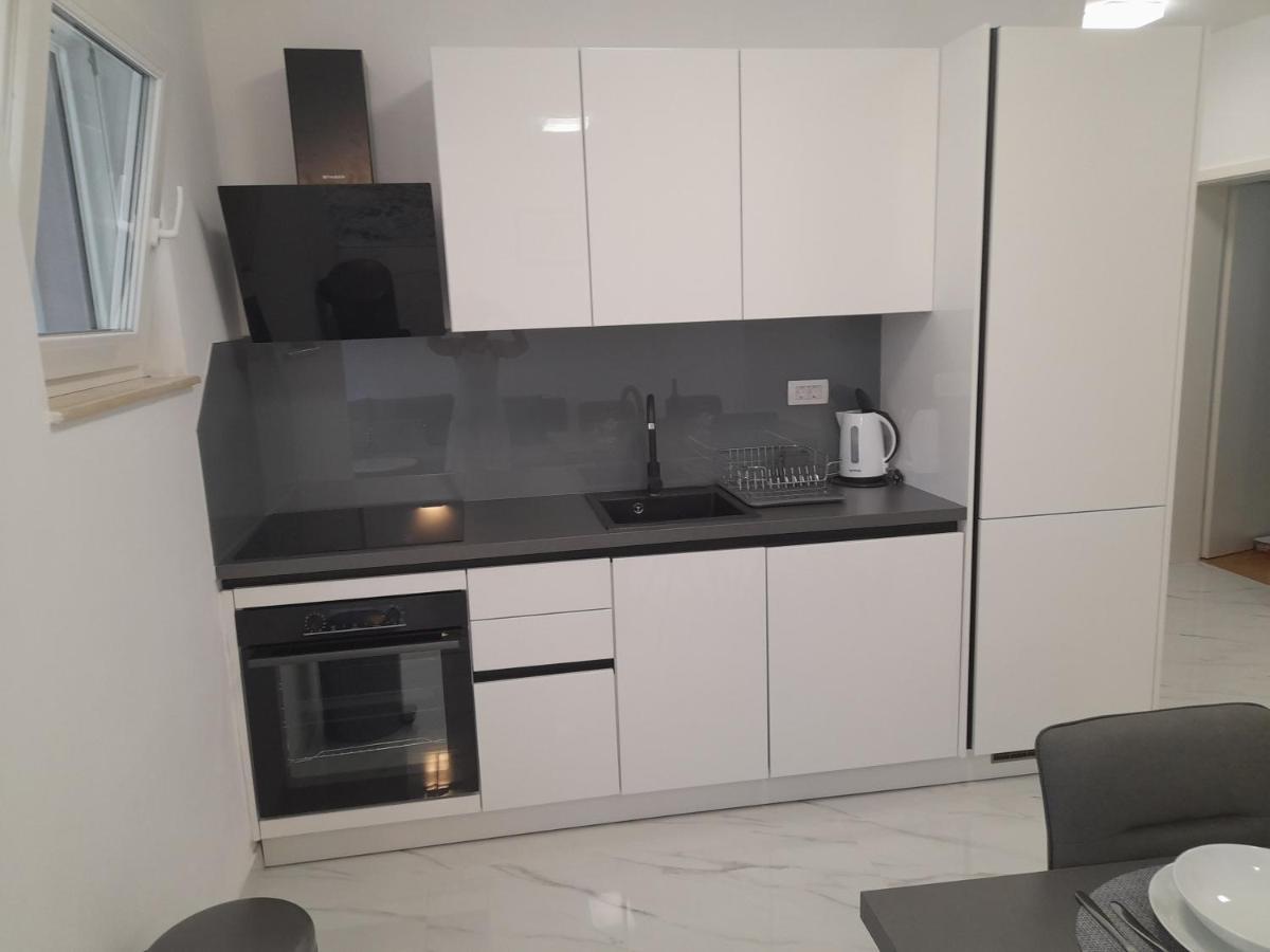 Lavanda Apartments สเวติ เปตาร์ ภายนอก รูปภาพ