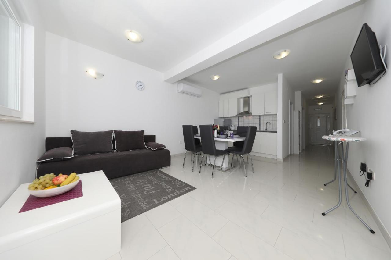 Lavanda Apartments สเวติ เปตาร์ ภายนอก รูปภาพ